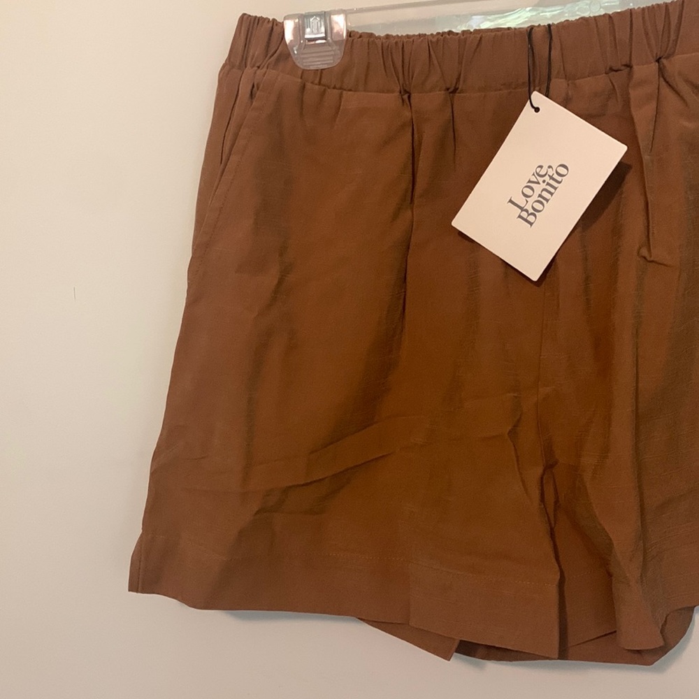 Linen blend camel shorts NWT